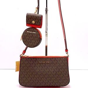 Michael Kors Jet Set Travel Small Crossbody w Tech Attch Flame / Brown s…